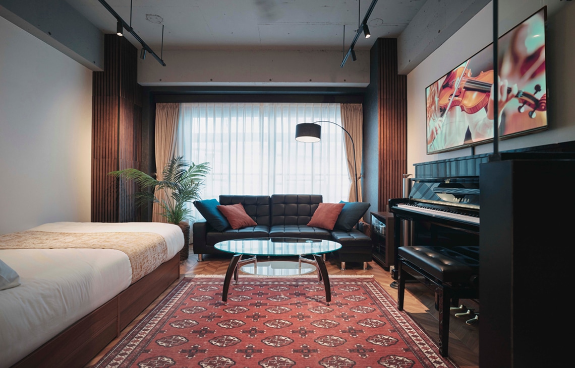 Acoustic GARAGE