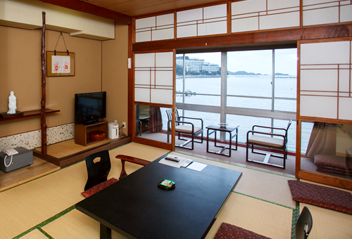 海上料亭 海楽園