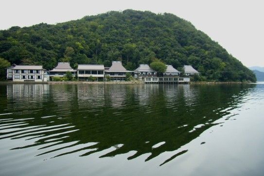 虹岳島温泉 虹岳島荘 公式
