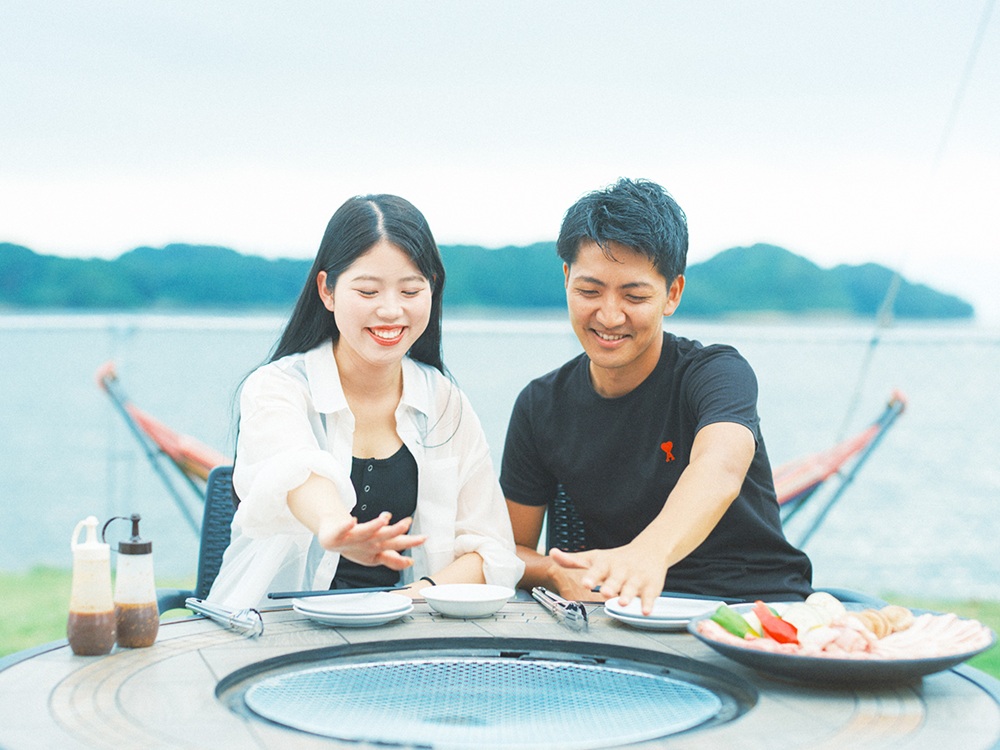 THE TRAILERHOUSE VILLAGE 呼子 SEASIDE公式