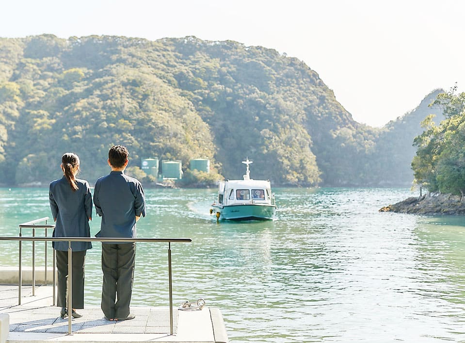 碧き島の宿 熊野別邸 中の島 公式
