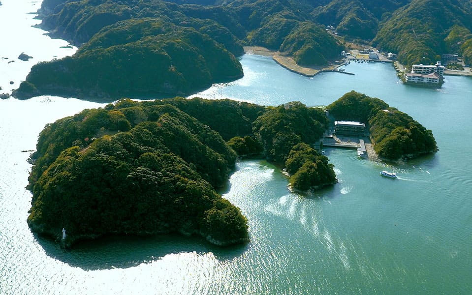 碧き島の宿 熊野別邸 中の島 公式