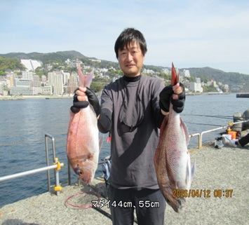 熱海港海釣り施設 公式