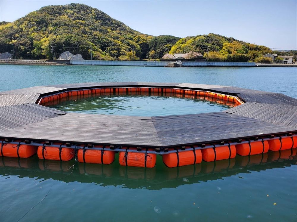 とれとれヴィレッジ　公式