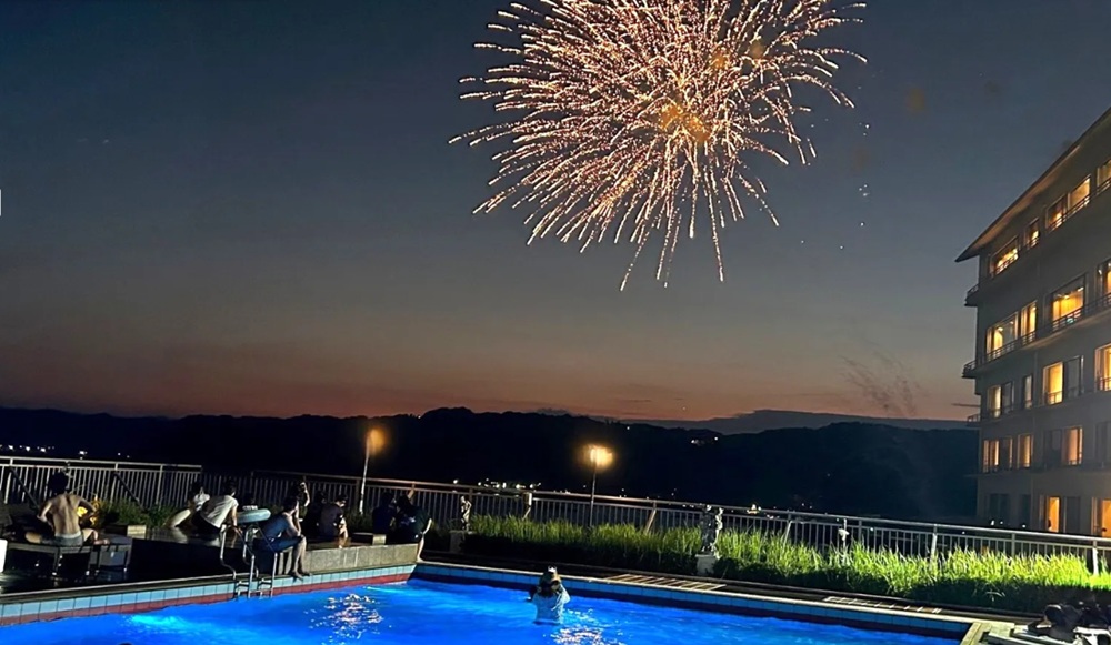 三日月シーパークホテル勝浦公式