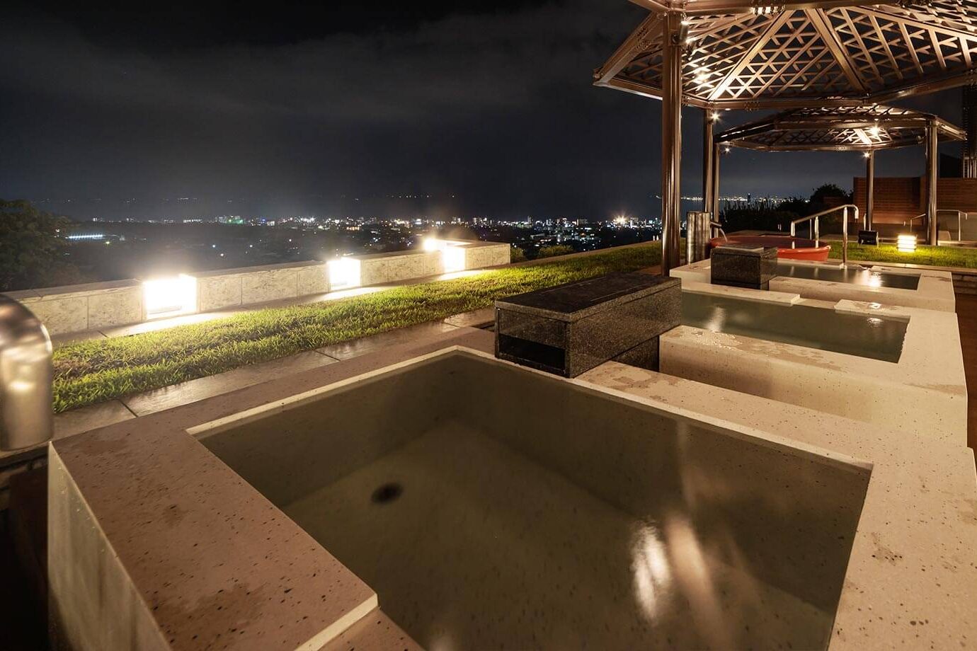 別府温泉 杉乃井ホテル