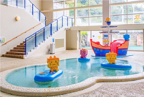 ユネッサン 公式