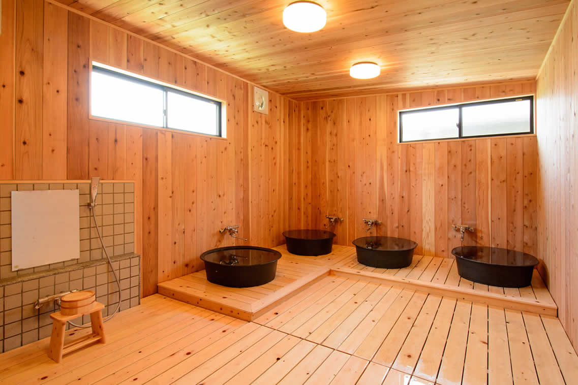 泊まれる学校 猿ヶ京小学校 公式