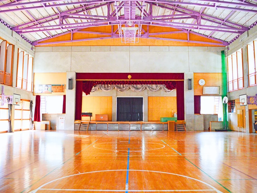 ちょうなん西小 公式