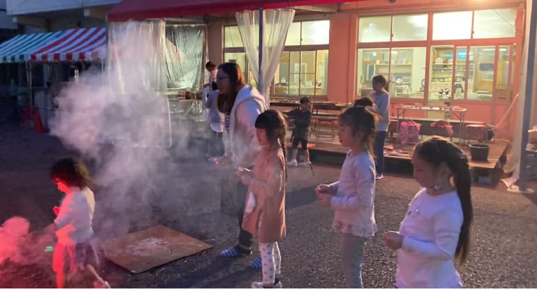 遊んで泊まれる小学校 カタショー