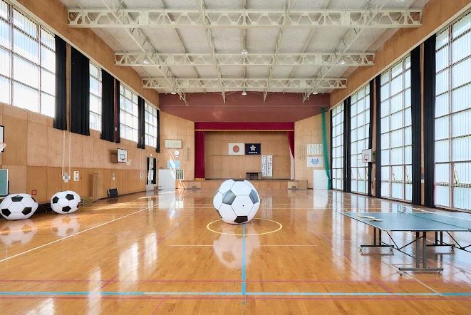 泊まれる学び舎&ジビエBBG「ひみつ基地小塩」