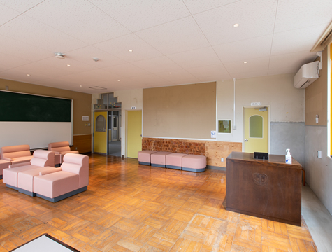 ウマバ・スクールコテージ