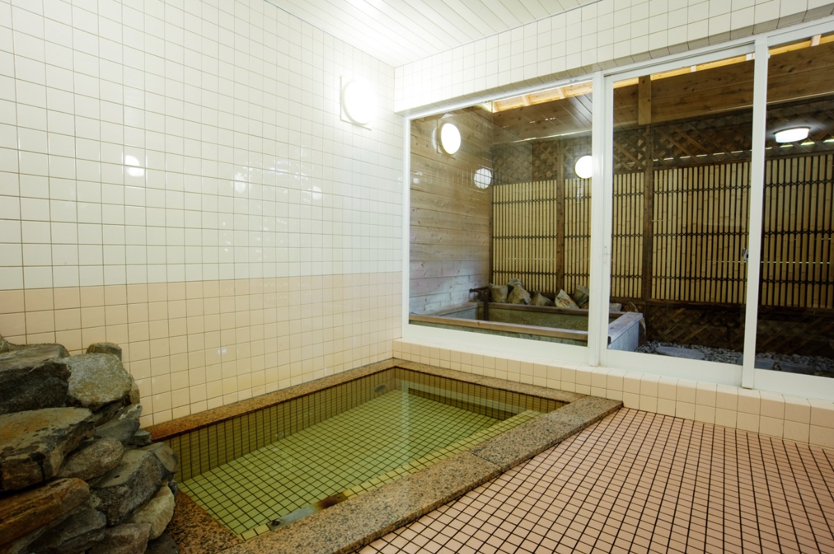 秋山郷結東温泉 かたくりの宿 公式