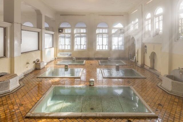 四万温泉 積善館本館