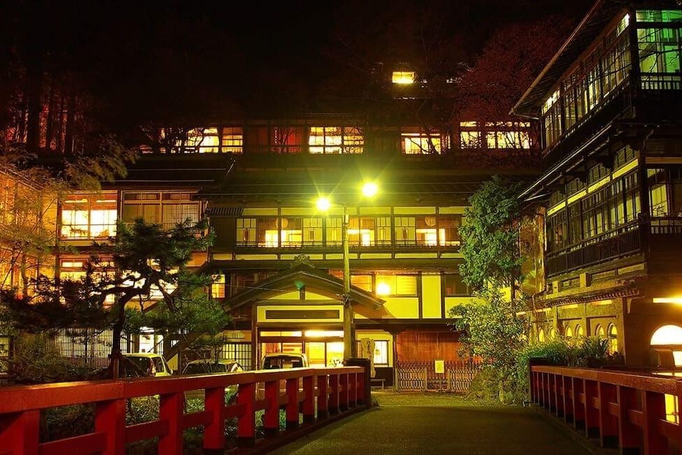 四万温泉 積善館本館