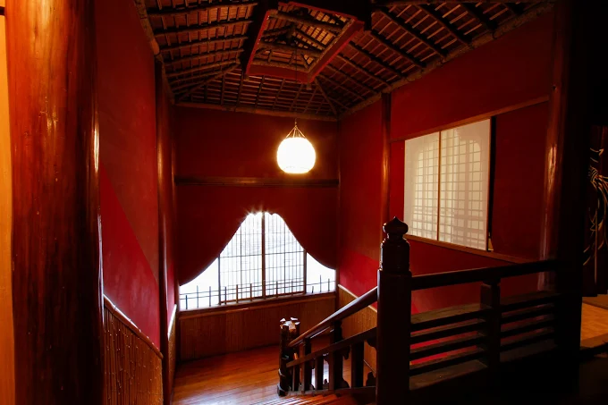 歴史の宿 金具屋