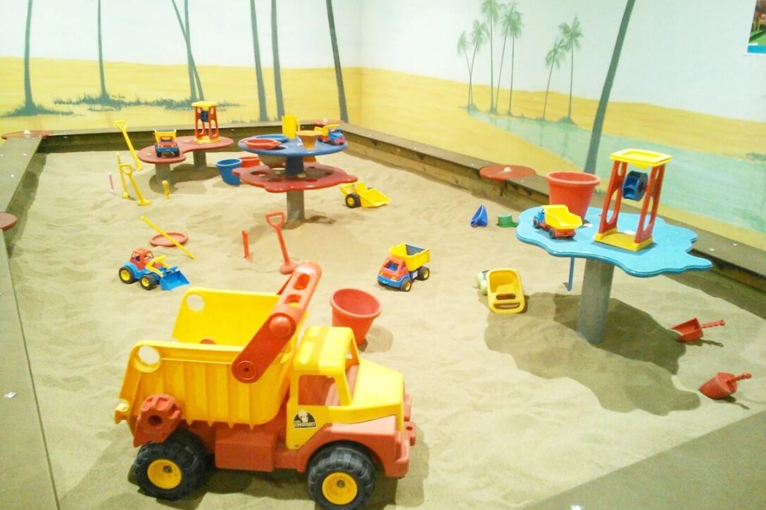 プレイパークゴールドタワー 公式